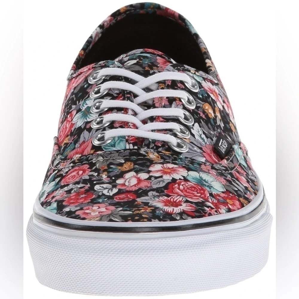 Vans brand  new - Picture 6 of 6